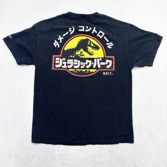 Bait‎ Jurassic Park Shirt Mens Large Black Japan Damage Control Movie Promo - Picture 1 of 9